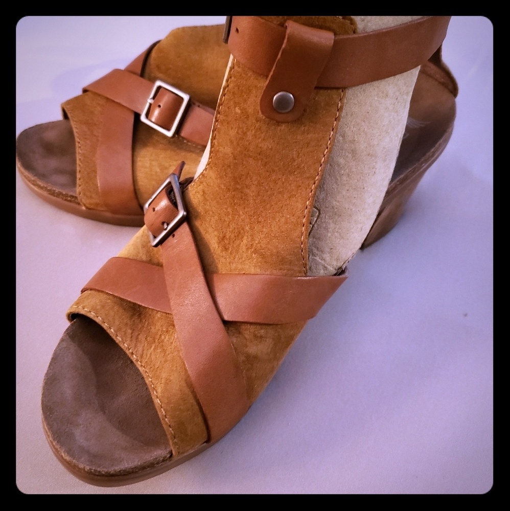Dansko sandals 41
